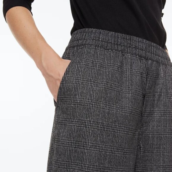 NWOT H&M ANKLE-LENGTH PANTS IN SIZE S GREY/CHECKED - Picture 3 of 4
